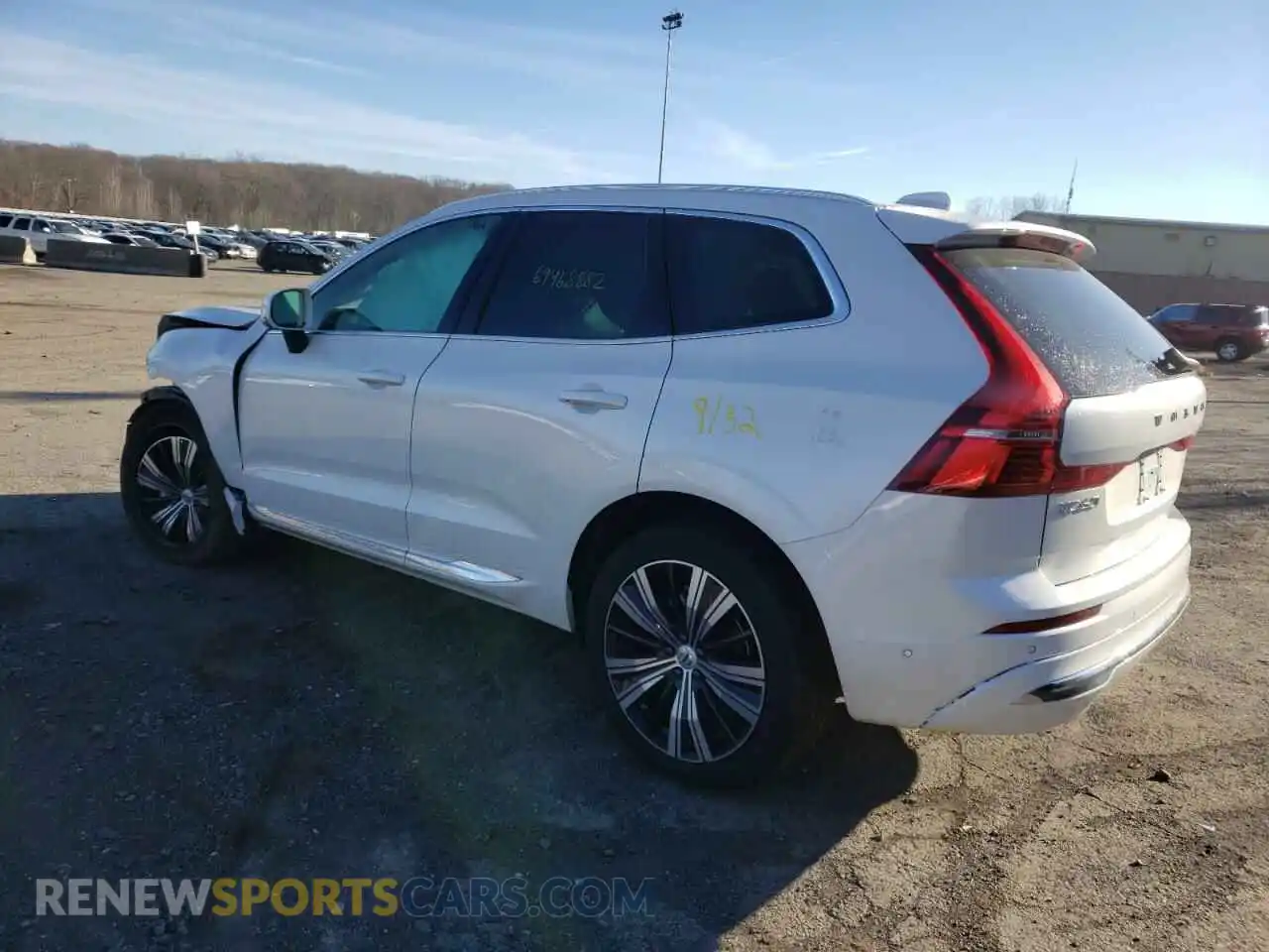 2 Photograph of a damaged car YV4L12RNXP1218033 VOLVO XC60 PLUS 2023