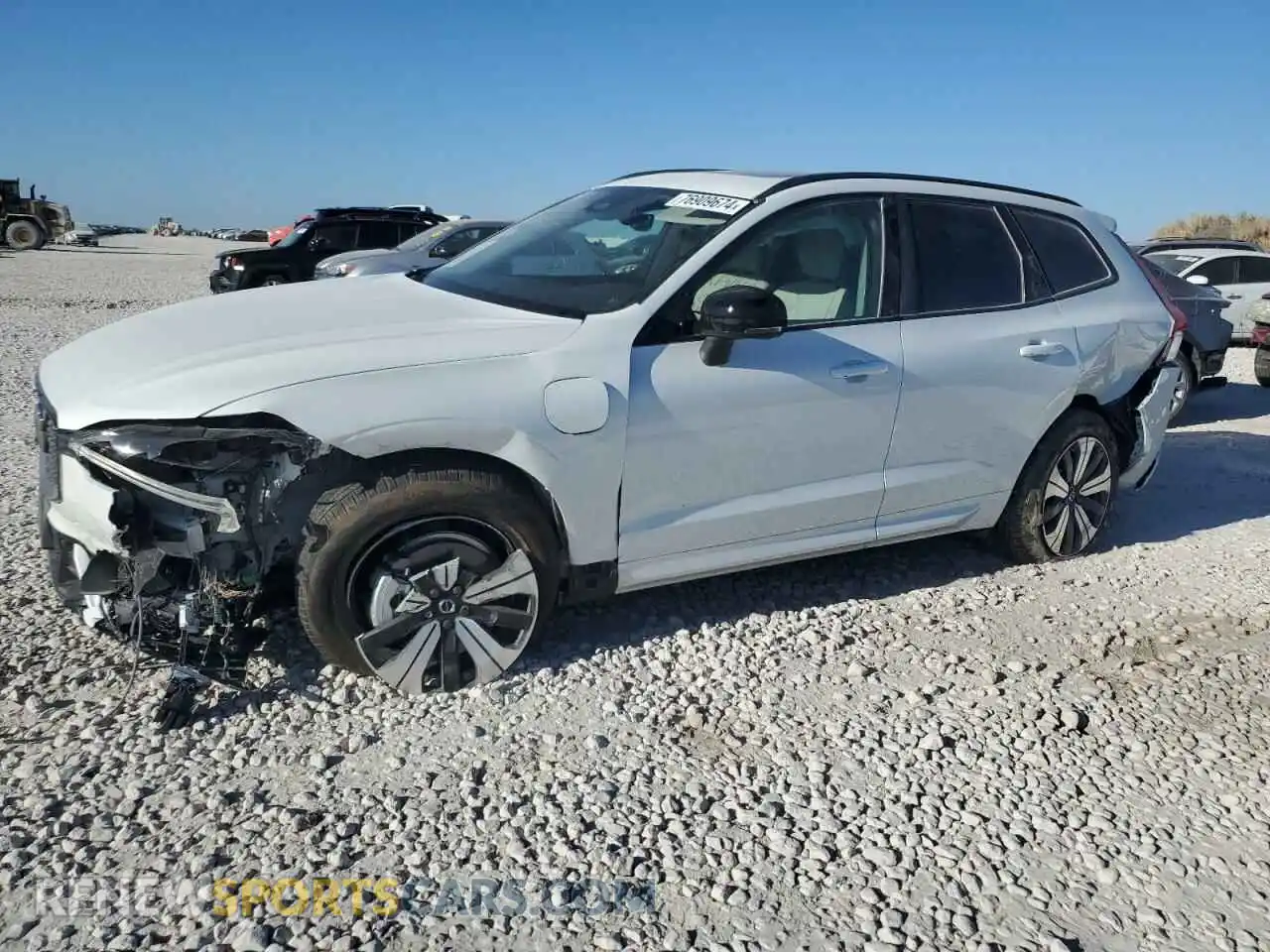 1 fotografías del automóvil dañado YV4H60DL5R1879649 VOLVO XC60 PLUS 2024
