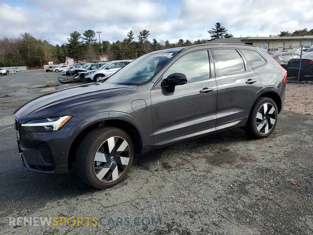 1 Фотография поврежденного автомобиля YV4H60DLXR1849191 VOLVO XC60 PLUS 2024