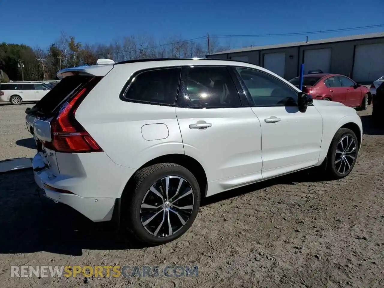 3 Photograph of a damaged car YV4L12RL1R1842594 VOLVO XC60 PLUS 2024