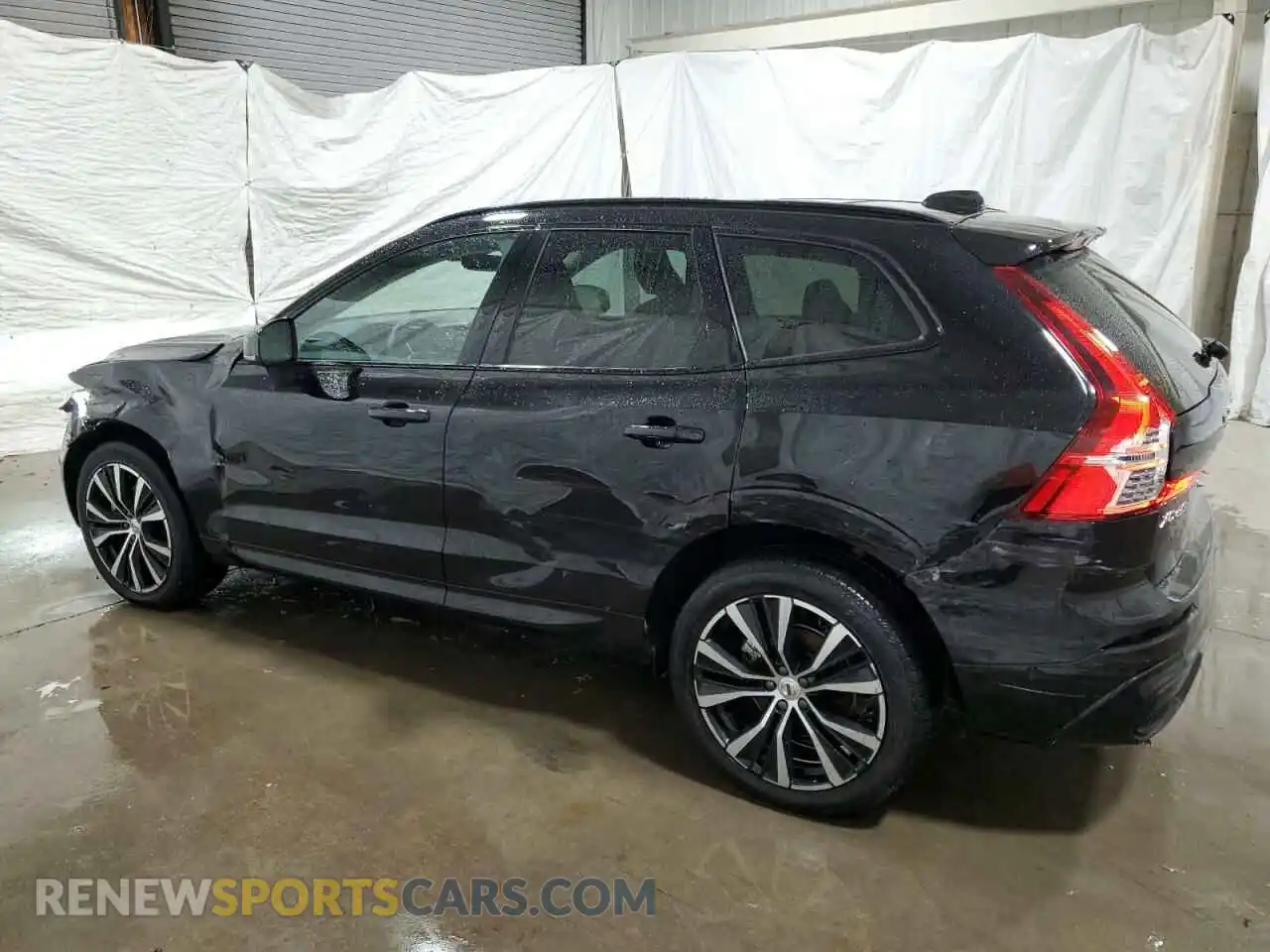 2 Photograph of a damaged car YV4L12RL8R1884020 VOLVO XC60 PLUS 2024
