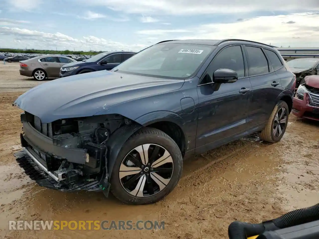1 Photograph of a damaged car YV4H60RC9S1000975 VOLVO XC60 PLUS 2025