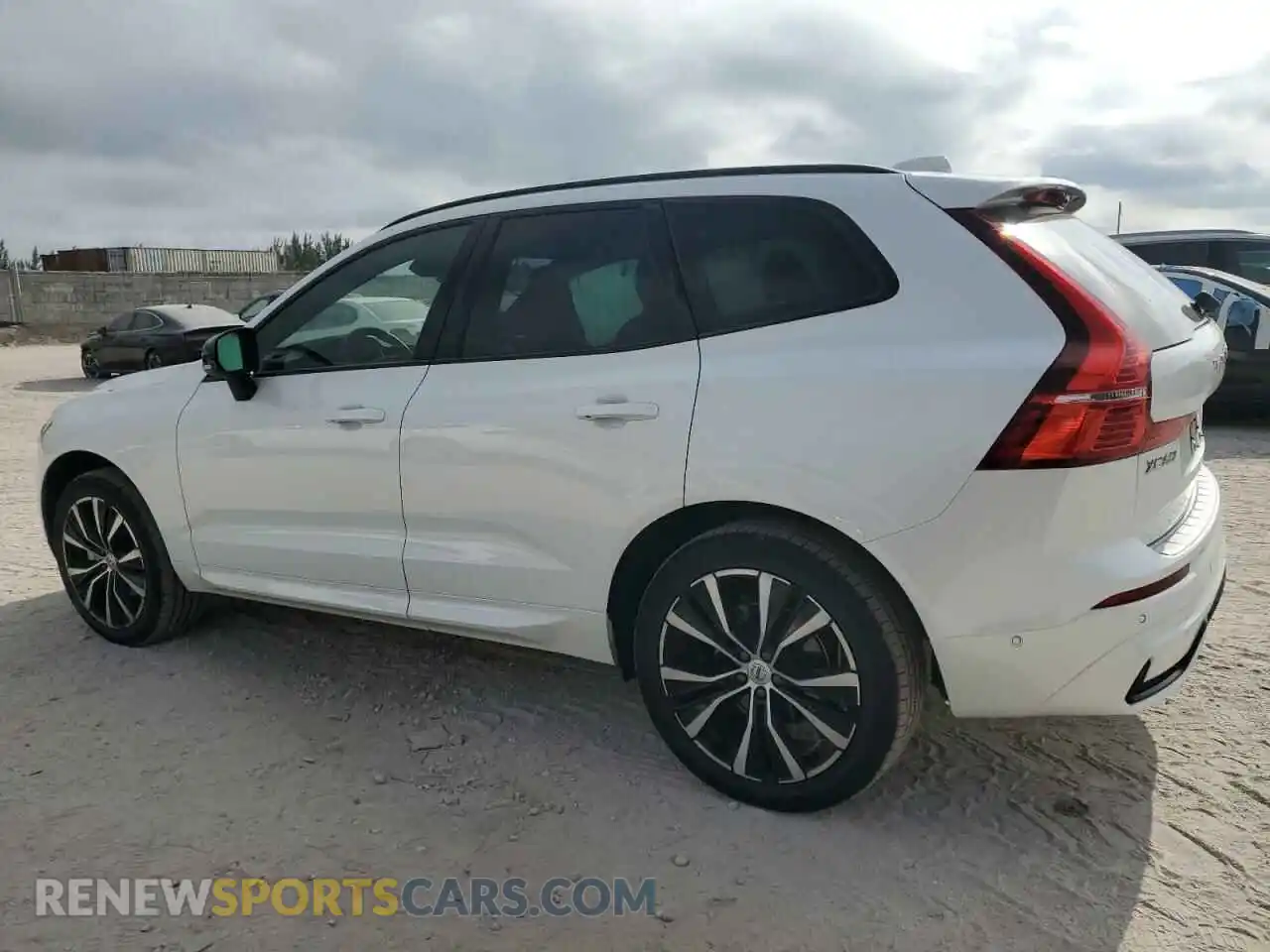 2 Photograph of a damaged car YV4M12RC8S1040148 VOLVO XC60 PLUS 2025