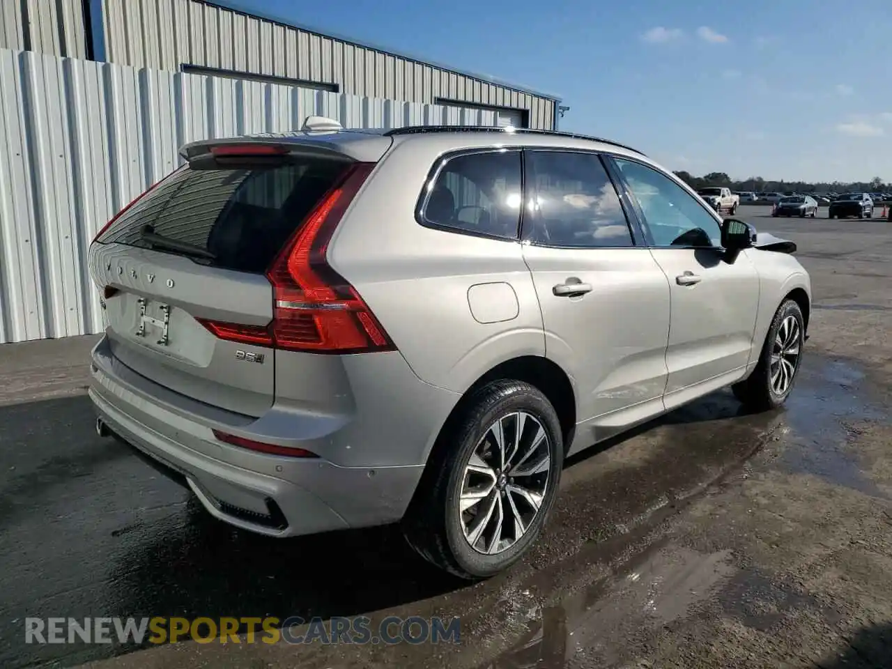 3 Photograph of a damaged car YV4M12RC8S1091634 VOLVO XC60 PLUS 2025