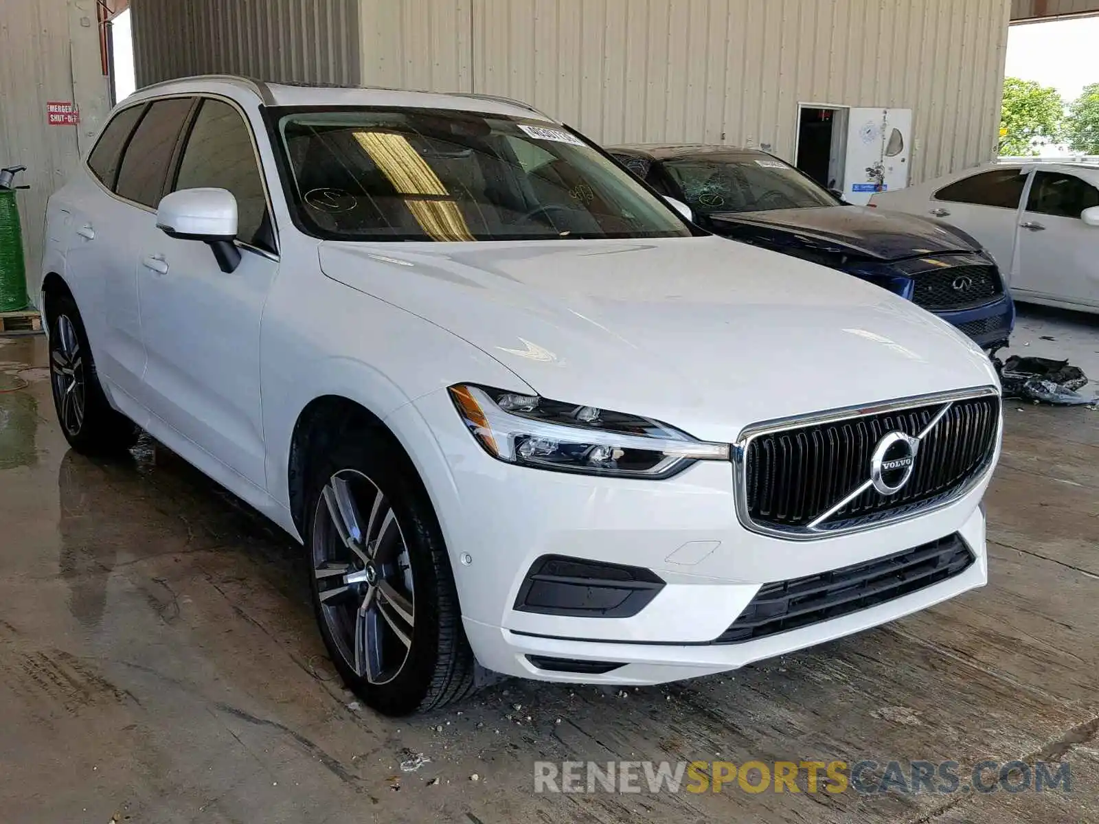 1 Photograph of a damaged car LYV102DK6KB218865 VOLVO XC60 T5 2019