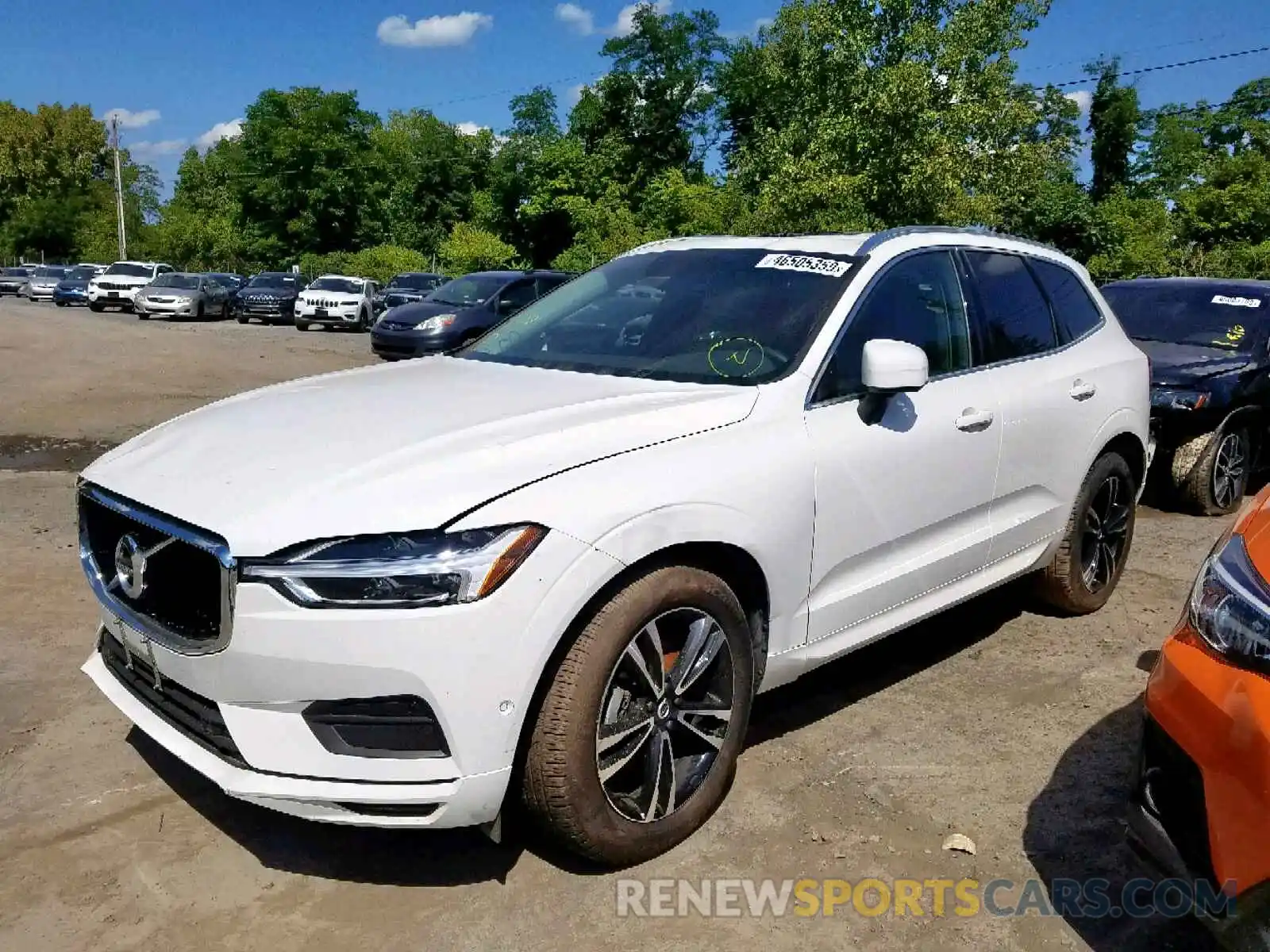 2 Photograph of a damaged car LYV102RK9KB232980 VOLVO XC60 T5 2019