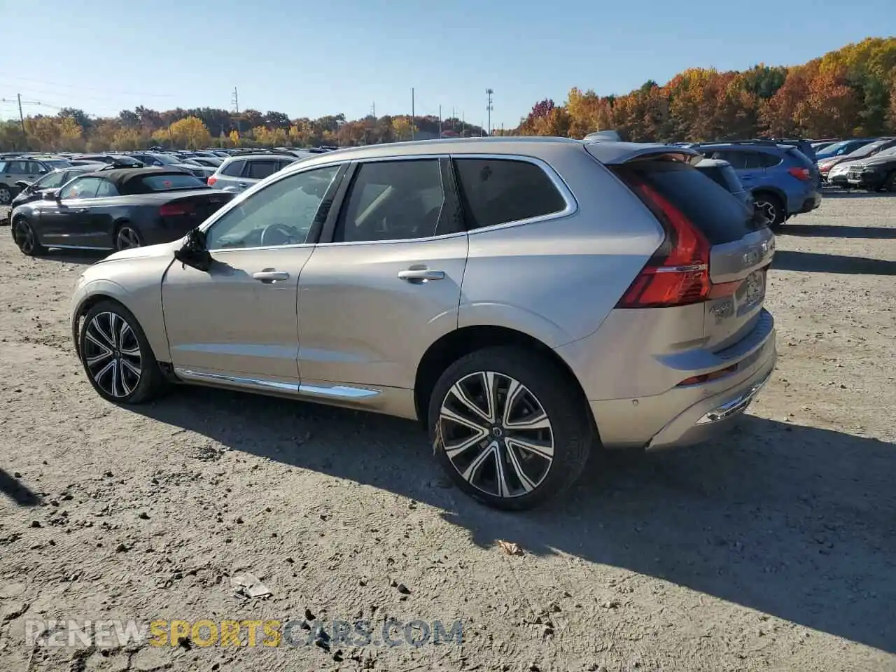 2 Photograph of a damaged car YV4062RA5P1289741 VOLVO XC60 ULTIM 2023