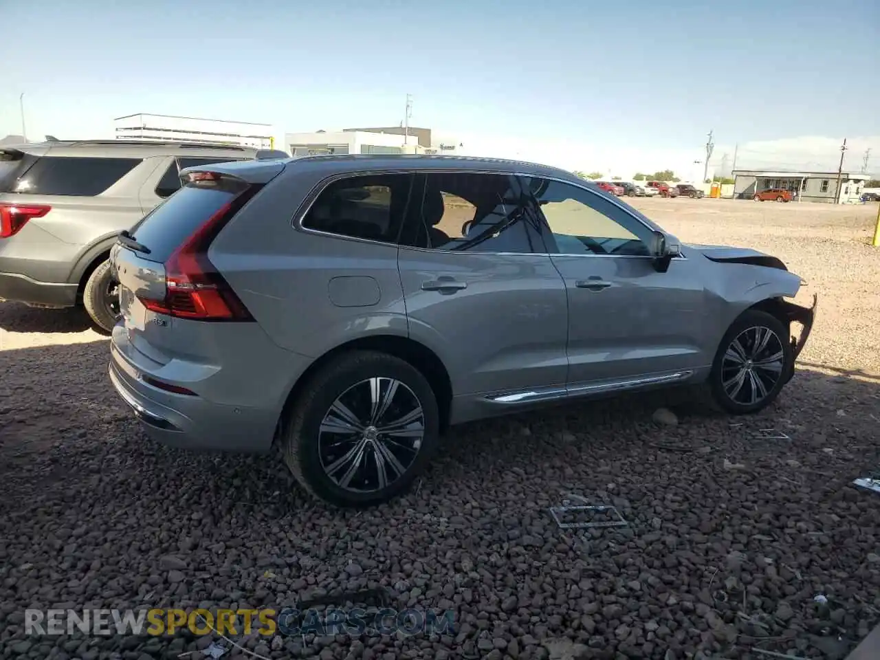 3 Photograph of a damaged car YV4062RA7P1351902 VOLVO XC60 ULTIM 2023