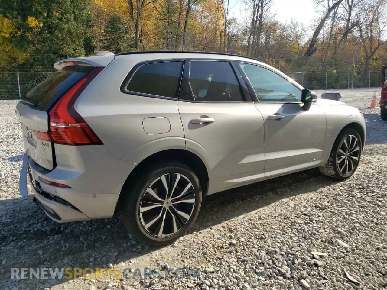 3 Photograph of a damaged car YV4062RX0P1300827 VOLVO XC60 ULTIM 2023