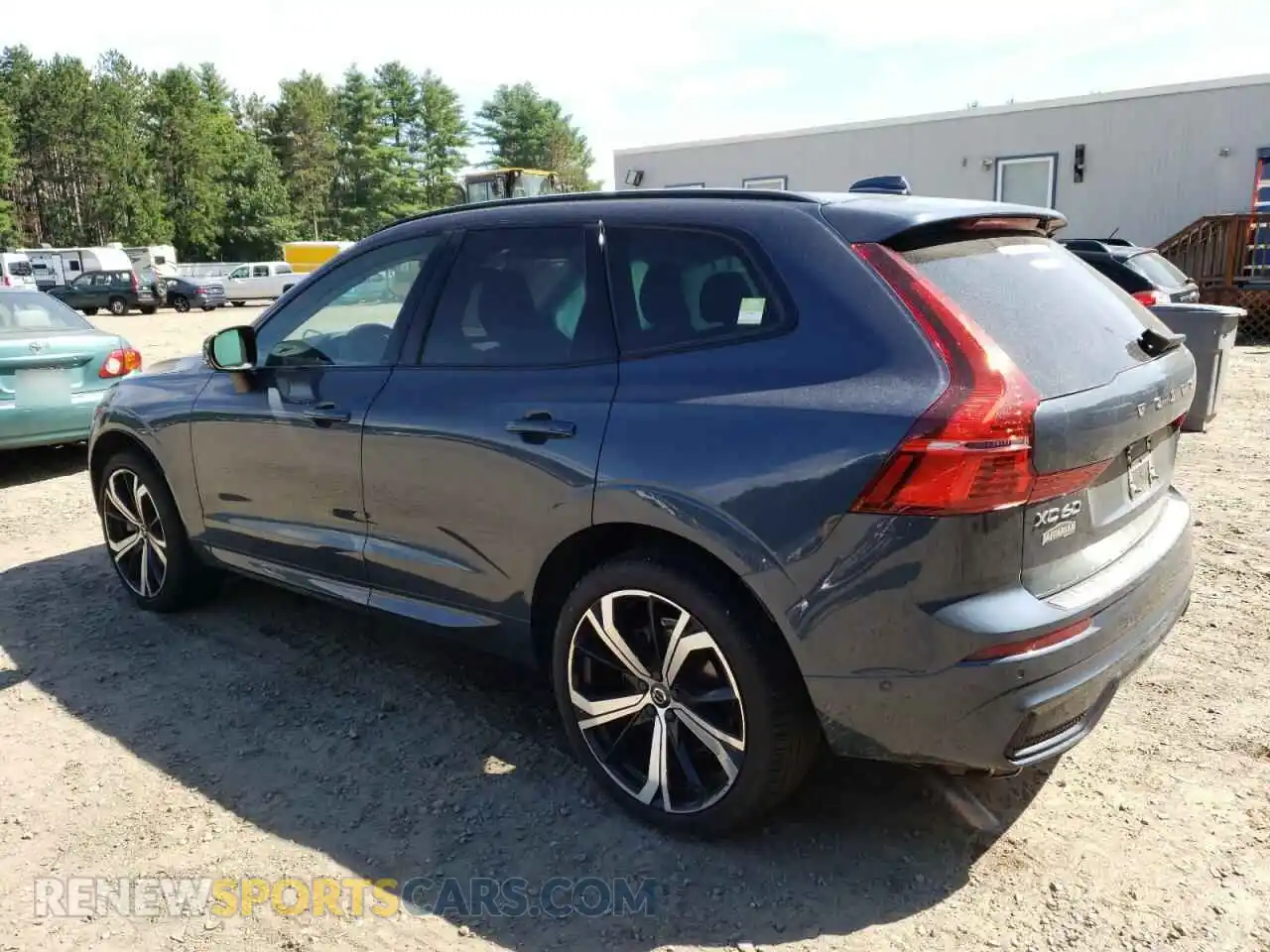 2 Photograph of a damaged car YV4062RX1P1337868 VOLVO XC60 ULTIM 2023