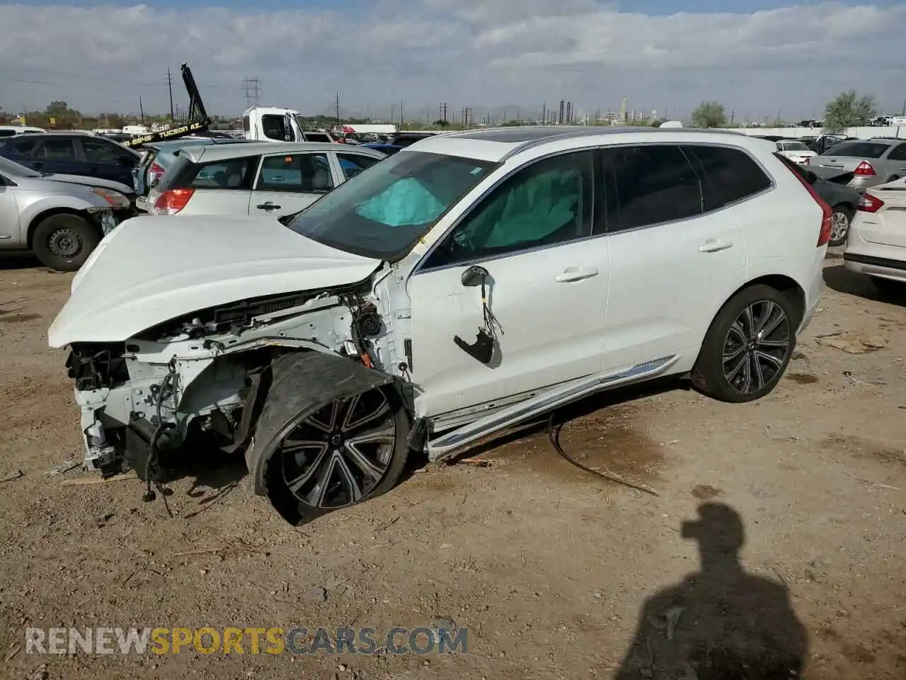 1 Photograph of a damaged car YV4H60DA0P1219644 VOLVO XC60 ULTIM 2023