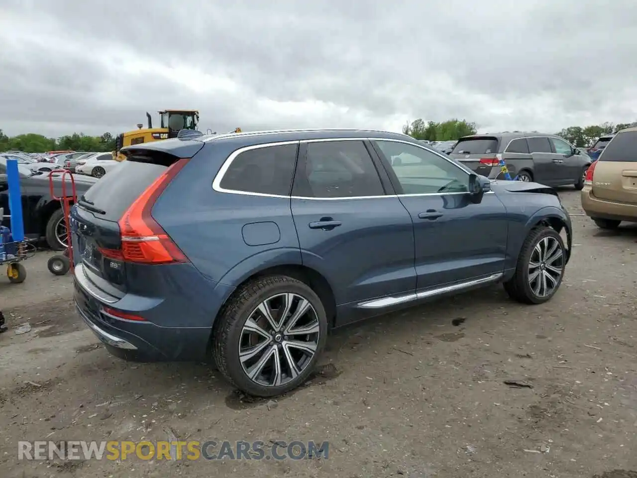3 Photograph of a damaged car YV4L12RA3P1219649 VOLVO XC60 ULTIM 2023