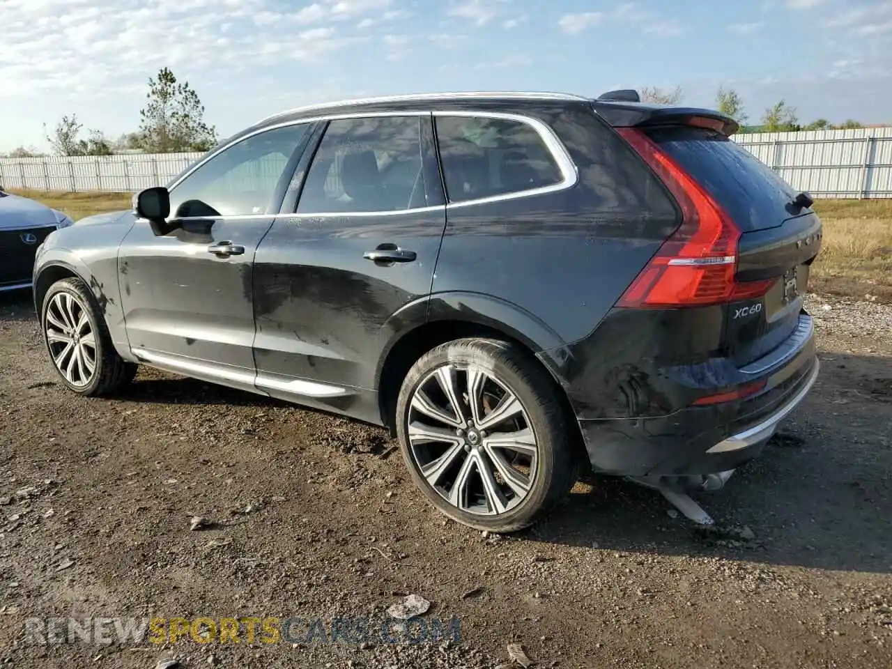 2 Photograph of a damaged car YV4L12RA4P1362559 VOLVO XC60 ULTIM 2023