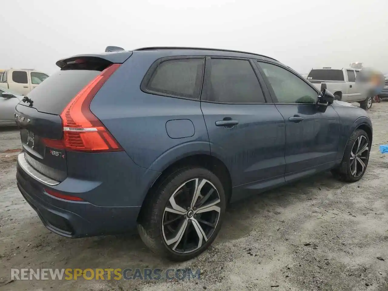 3 Photograph of a damaged car YV4L12RX1P1217242 VOLVO XC60 ULTIM 2023
