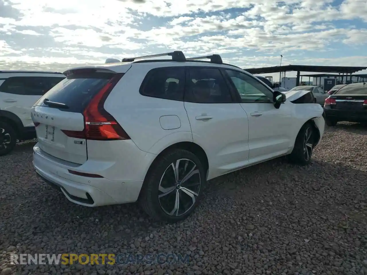 3 Photograph of a damaged car YV4L12RX6P1243965 VOLVO XC60 ULTIM 2023