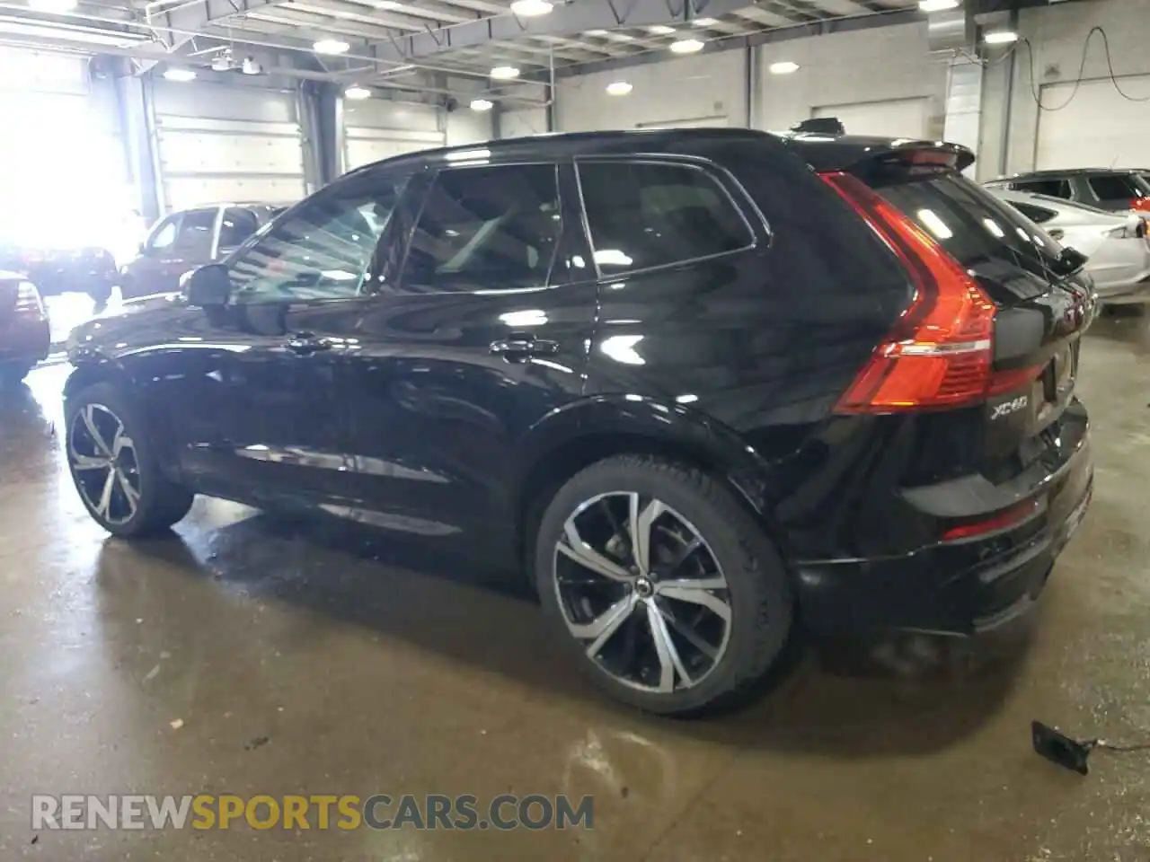 2 Photograph of a damaged car YV4L12RX9P1195104 VOLVO XC60 ULTIM 2023