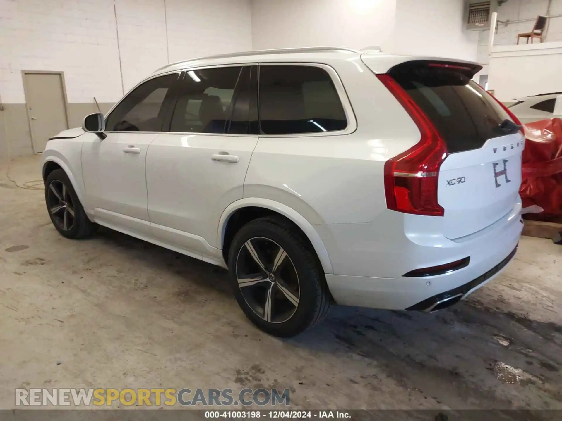 3 Photograph of a damaged car YV4102PM6K1446334 VOLVO XC90 2019