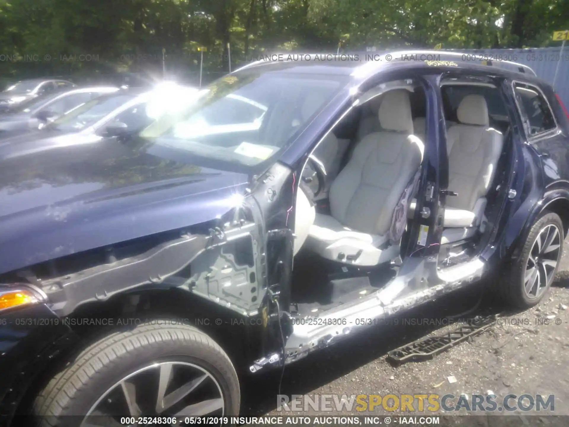 6 Photograph of a damaged car YV4A22PK6K1422429 VOLVO XC90 2019