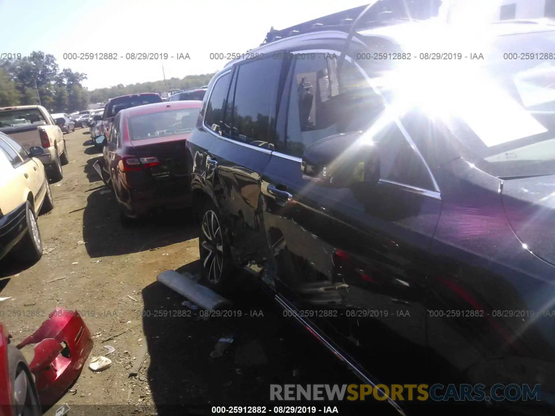 6 Photograph of a damaged car YV4A22PL2K1454979 VOLVO XC90 2019