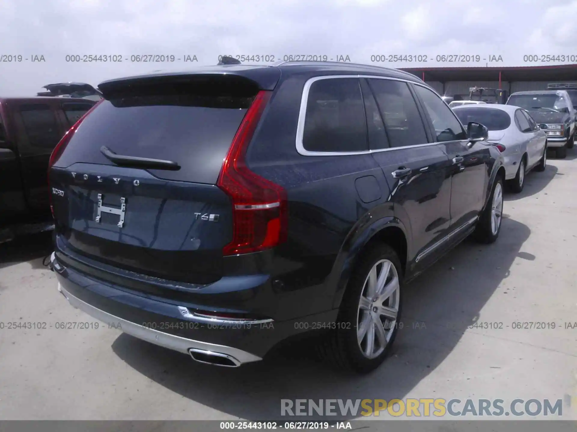 4 Photograph of a damaged car YV4A22PL4K1482573 VOLVO XC90 2019