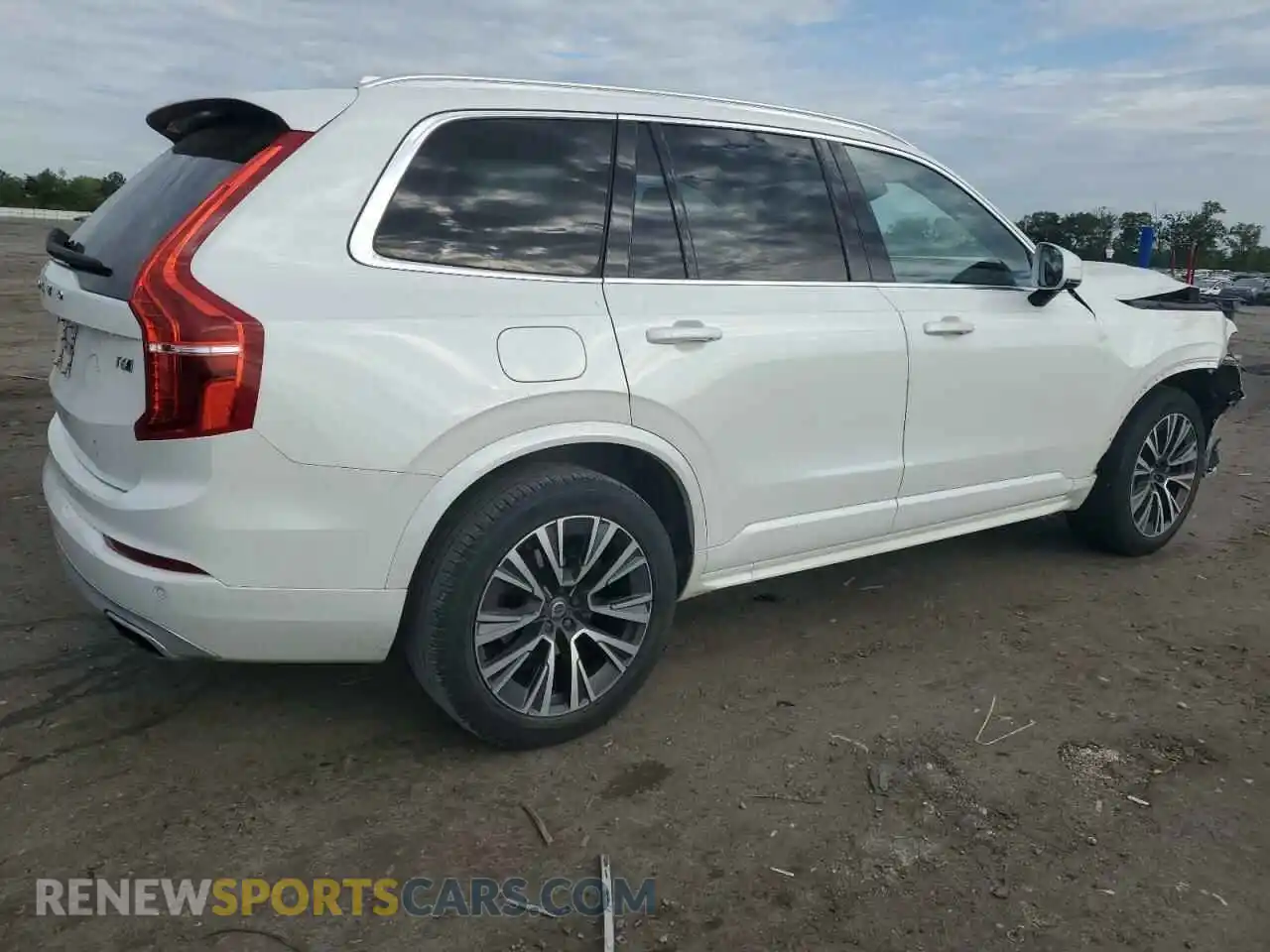 3 Photograph of a damaged car YV4A221K2L1552735 VOLVO XC90 2020