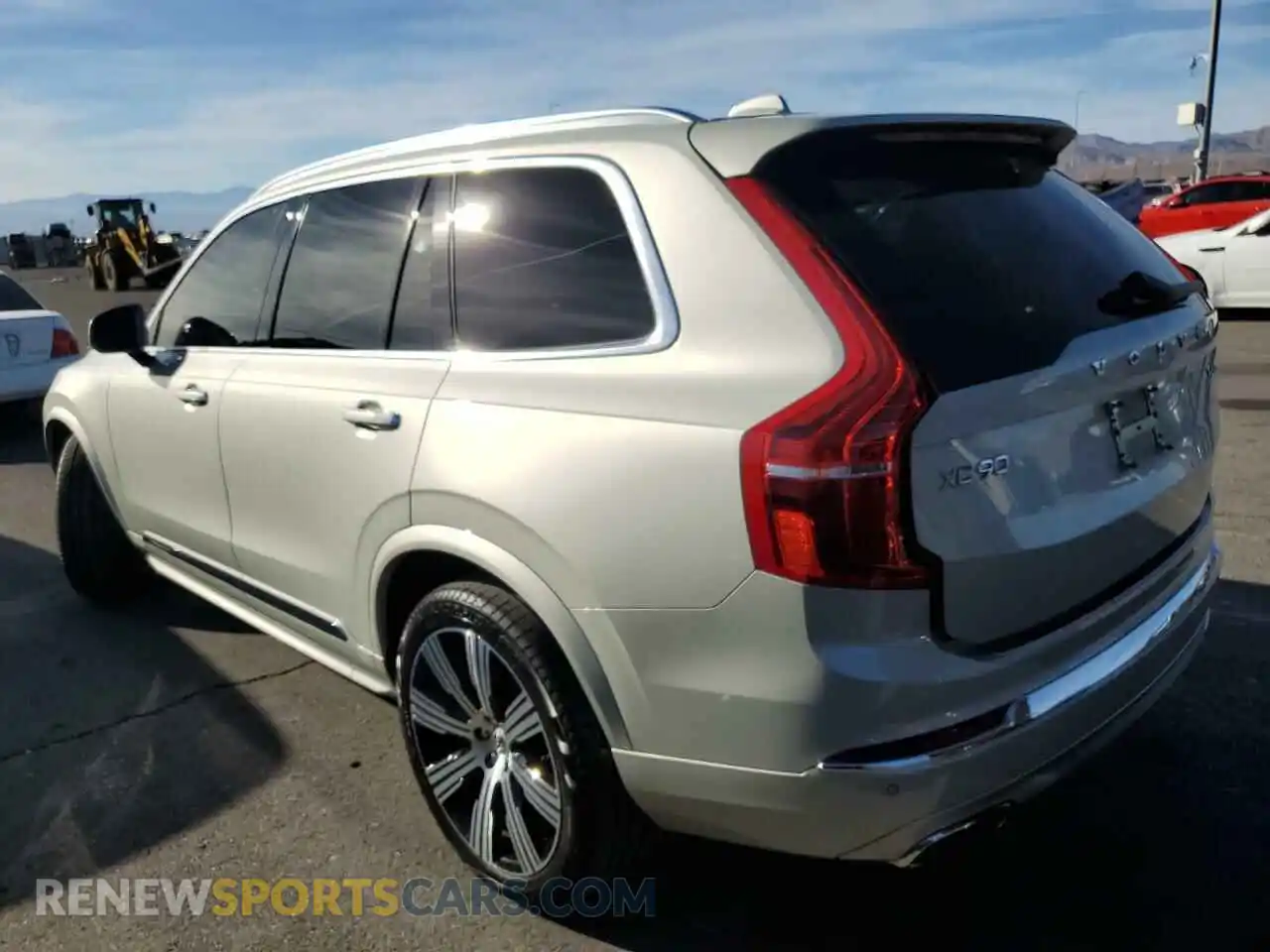 2 Photograph of a damaged car YV4A221L9L1551851 VOLVO XC90 2020