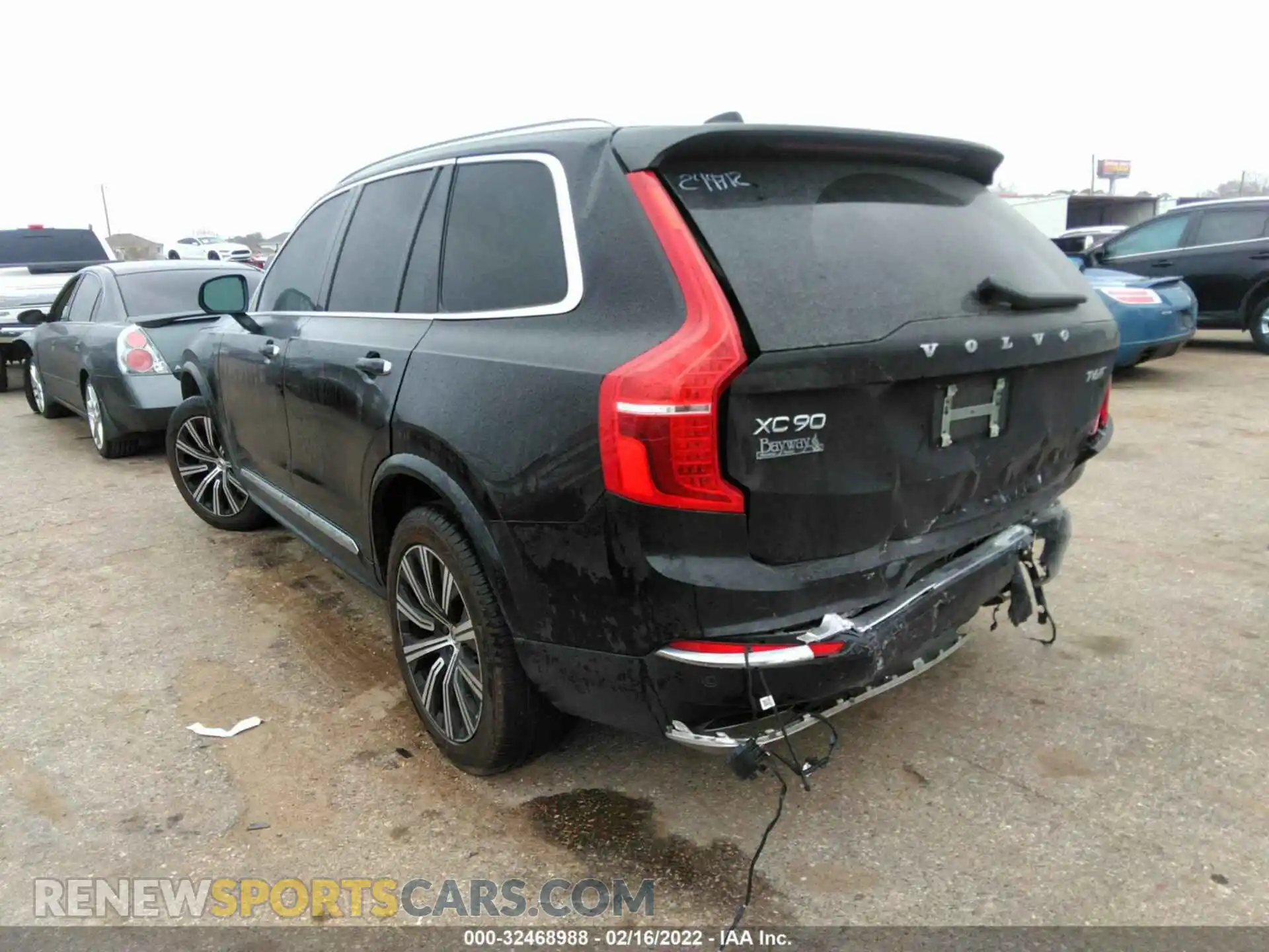 3 Photograph of a damaged car YV4A22PL2L1558888 VOLVO XC90 2020