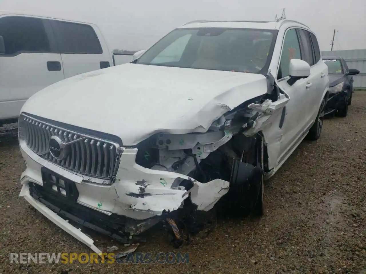 2 Photograph of a damaged car YV4A22PL7L1597914 VOLVO XC90 2020