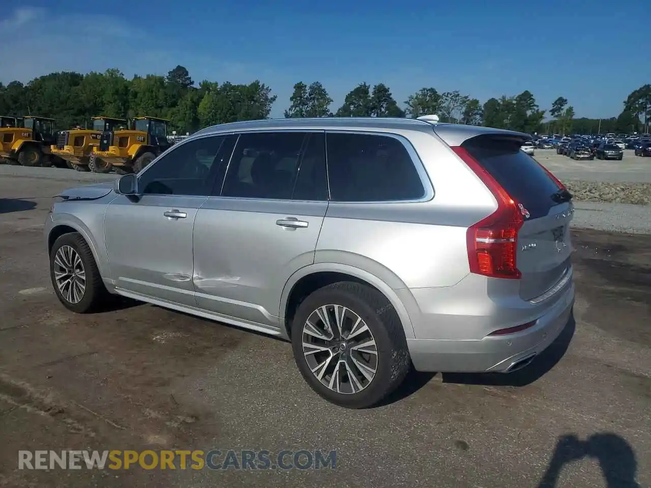 2 fotografías del automóvil dañado YV4102CK4M1695254 VOLVO XC90 2021