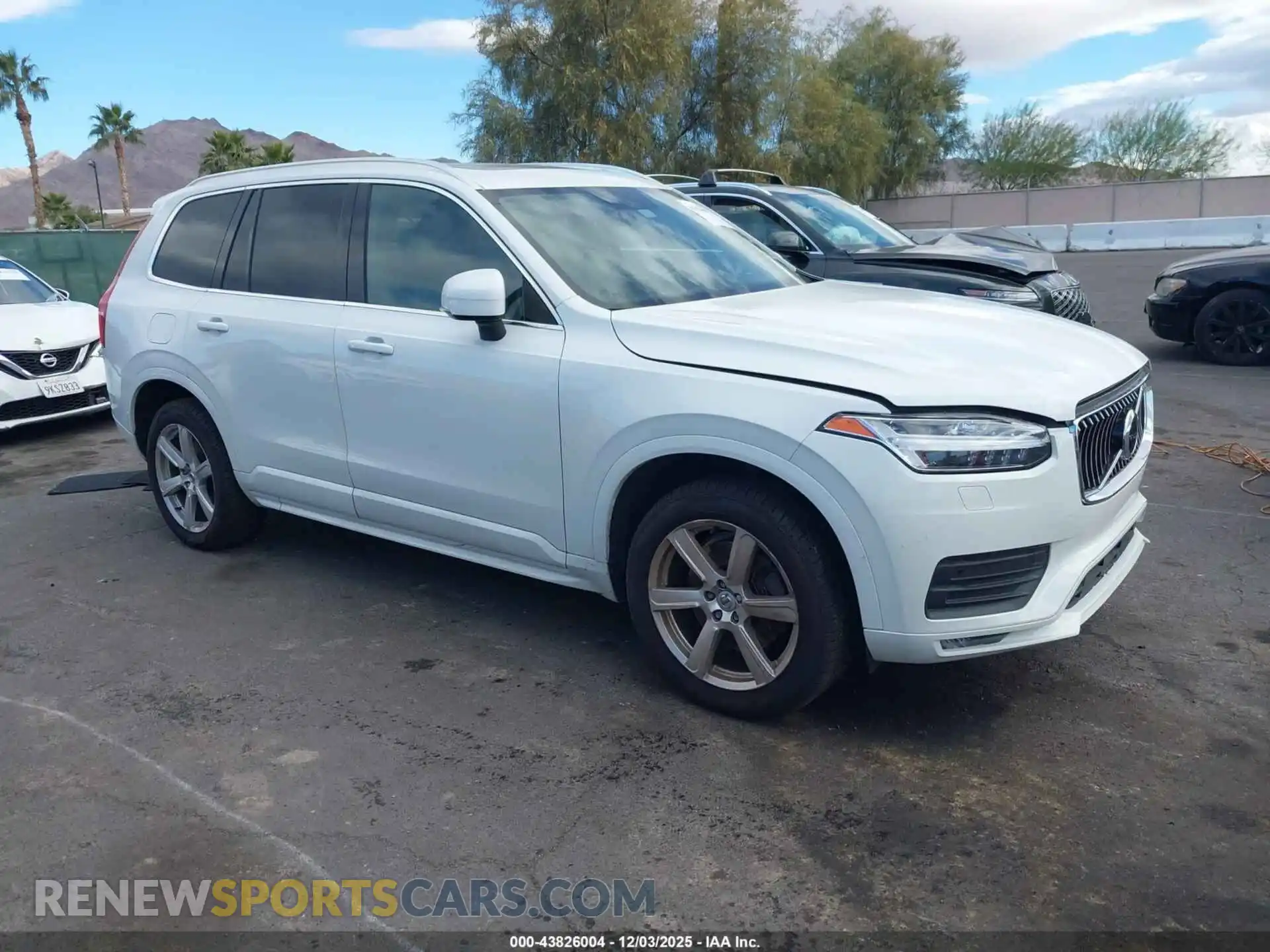 1 Photograph of a damaged car YV4102CK4M1736224 VOLVO XC90 2021