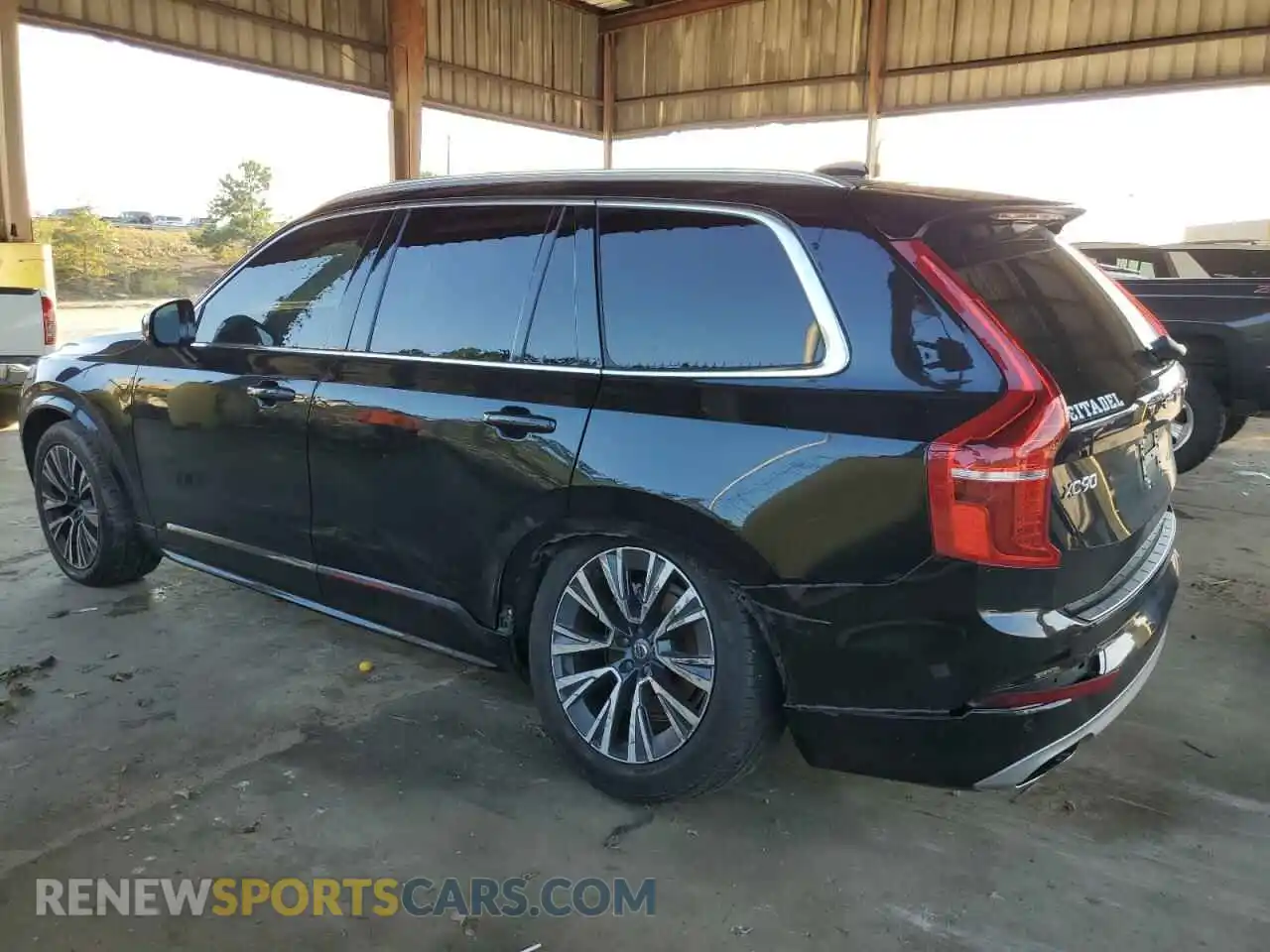 2 Photograph of a damaged car YV4102CK5M1763464 VOLVO XC90 2021