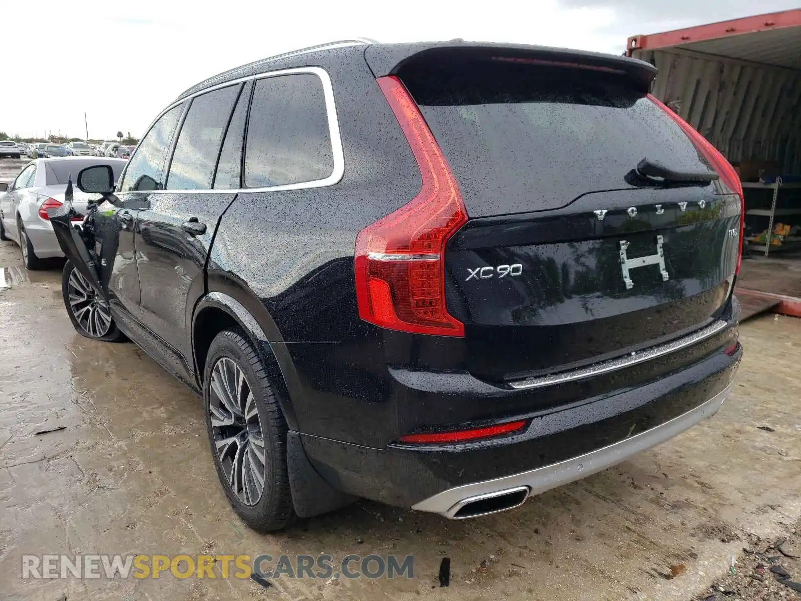 3 Photograph of a damaged car YV4102CK7M1744348 VOLVO XC90 2021