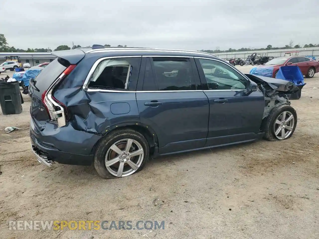 3 Photograph of a damaged car YV4102PK3M1688564 VOLVO XC90 2021