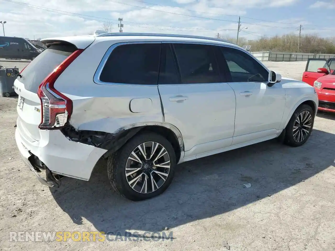 3 Photograph of a damaged car YV4102PK4M1713018 VOLVO XC90 2021