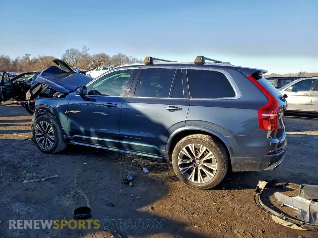 2 Фотография поврежденного автомобиля YV4102PK6M1707348 VOLVO XC90 2021