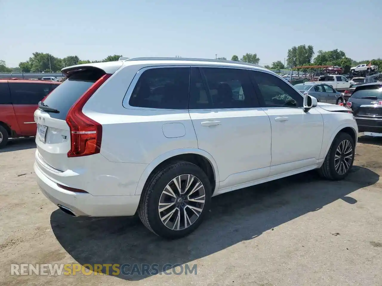 3 Photograph of a damaged car YV4102PKXM1708440 VOLVO XC90 2021