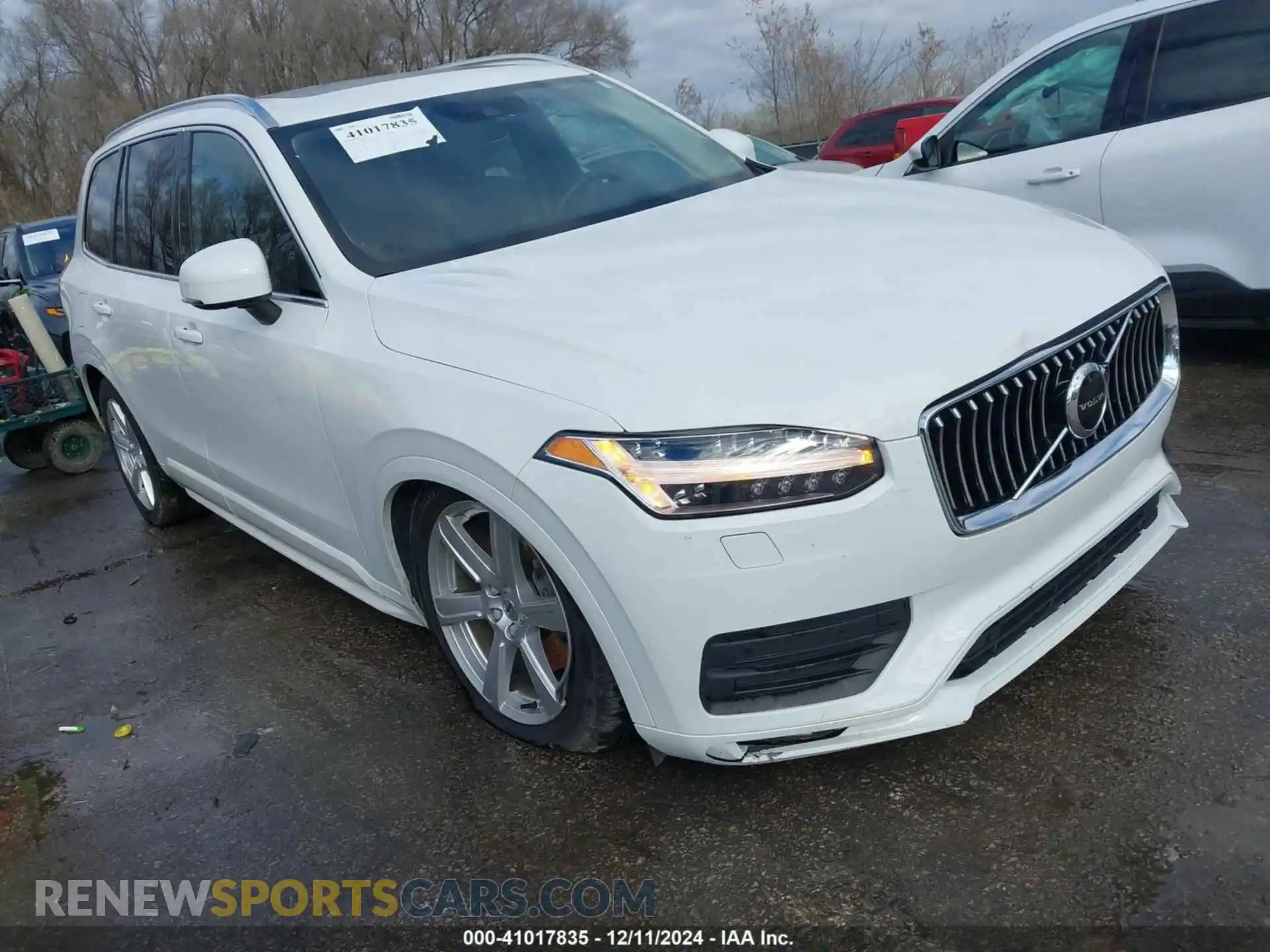 1 Photograph of a damaged car YV4A221K0M1711124 VOLVO XC90 2021