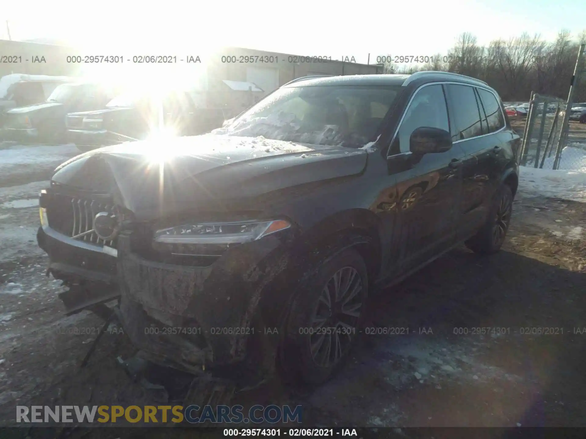2 Photograph of a damaged car YV4A221K1M1712279 VOLVO XC90 2021