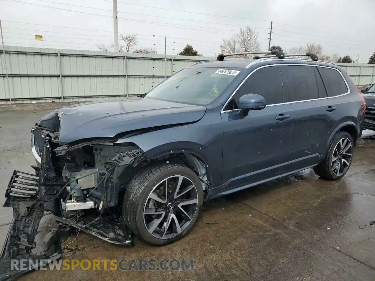 1 Photograph of a damaged car YV4A221K6M1703089 VOLVO XC90 2021