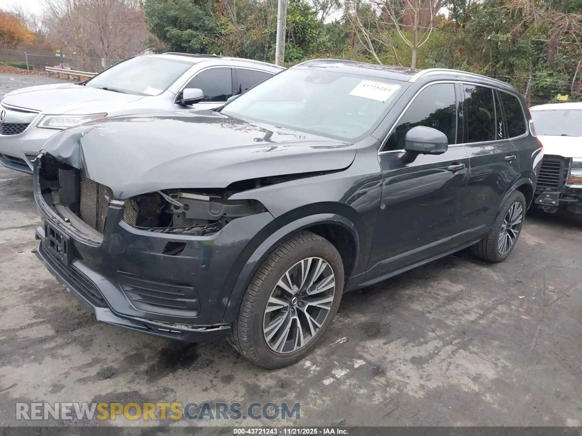 2 Photograph of a damaged car YV4A221K7M1693821 VOLVO XC90 2021