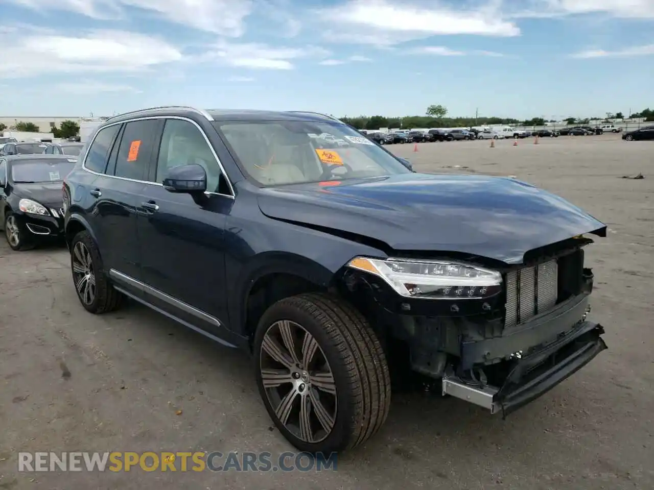 1 Photograph of a damaged car YV4A221L0M1709737 VOLVO XC90 2021