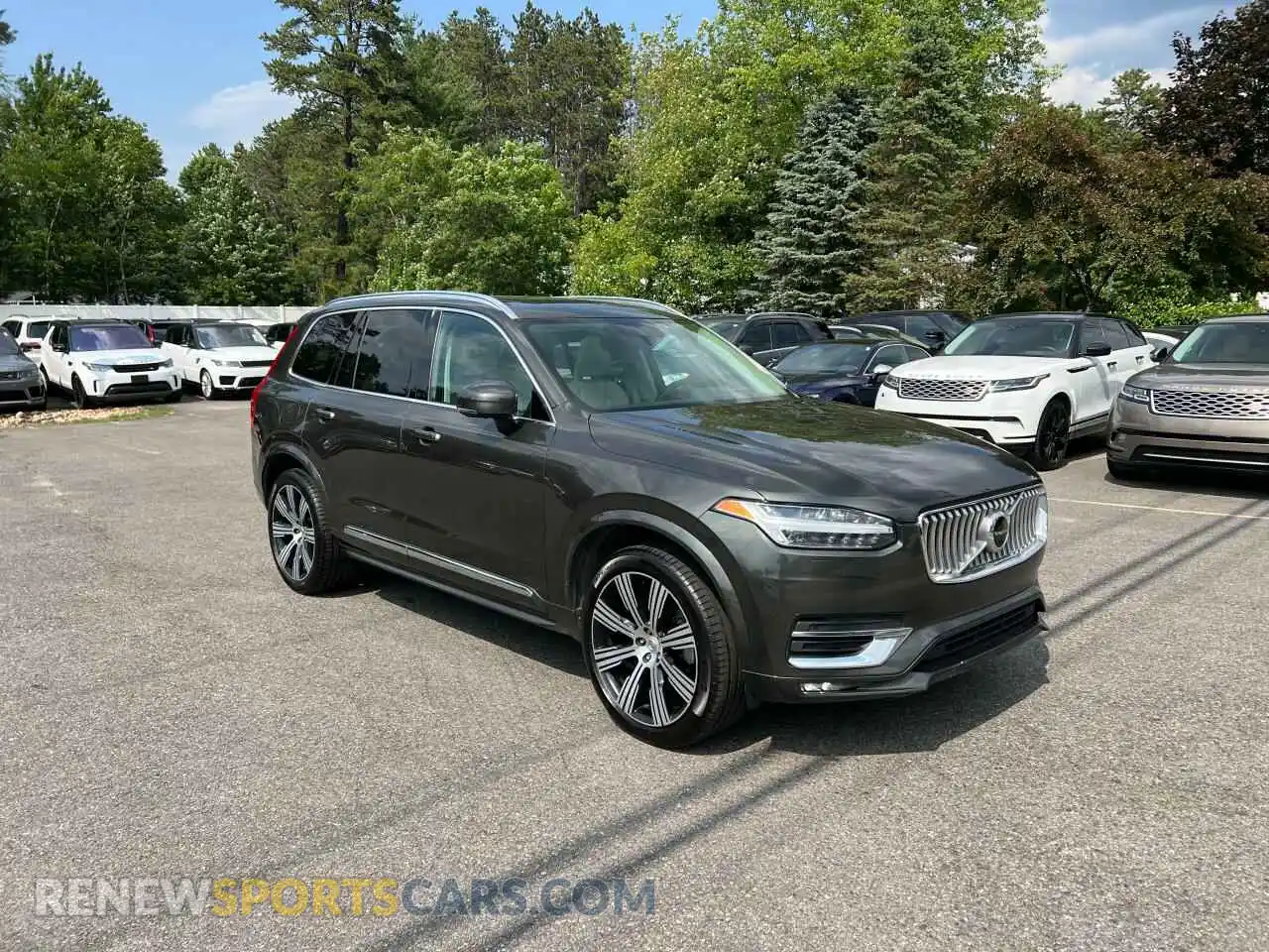 2 Photograph of a damaged car YV4A221L6M1670880 VOLVO XC90 2021