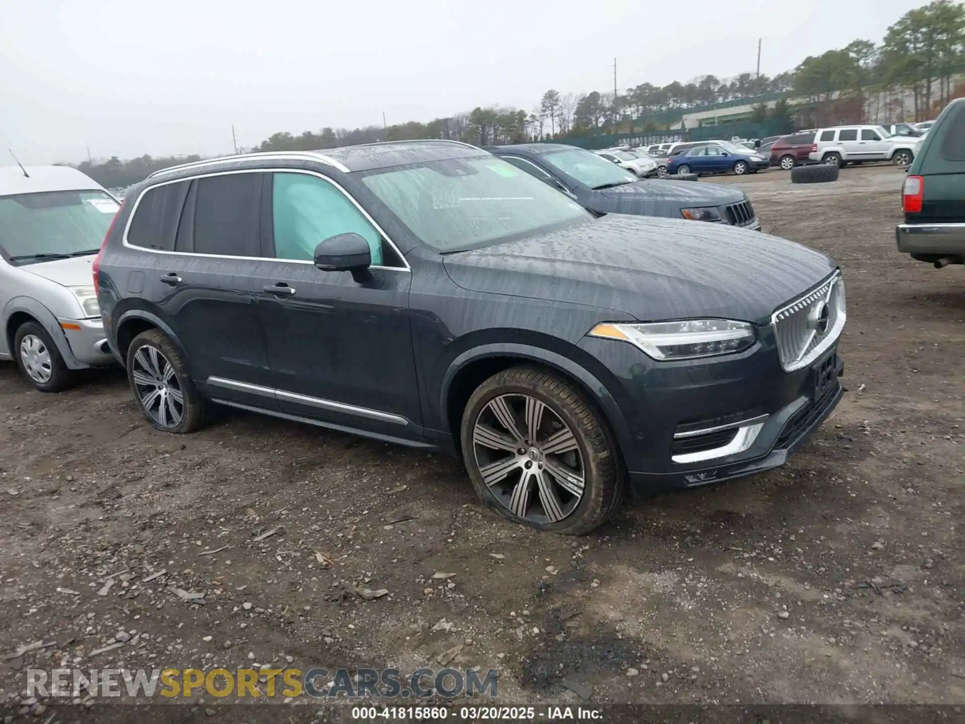 1 Photograph of a damaged car YV4A221L9M1685115 VOLVO XC90 2021