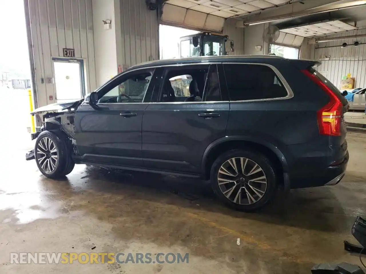 2 Photograph of a damaged car YV4A22PKXM1694694 VOLVO XC90 2021