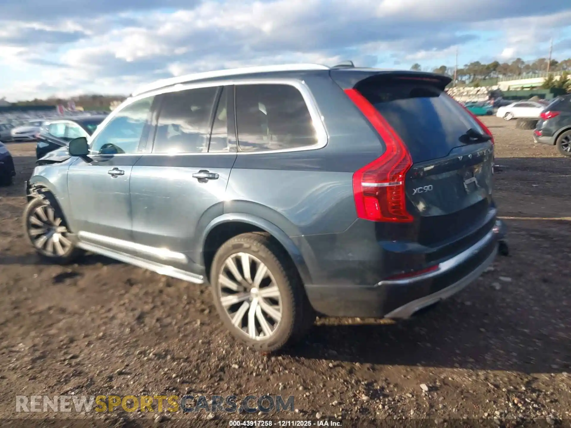 3 Photograph of a damaged car YV4A22PL0M1753700 VOLVO XC90 2021