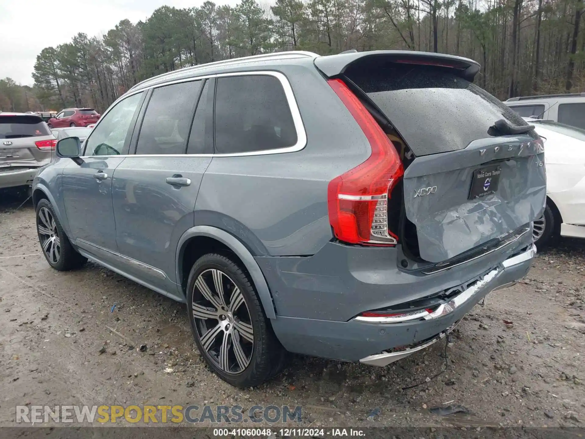 3 Photograph of a damaged car YV4A22PL2M1708743 VOLVO XC90 2021