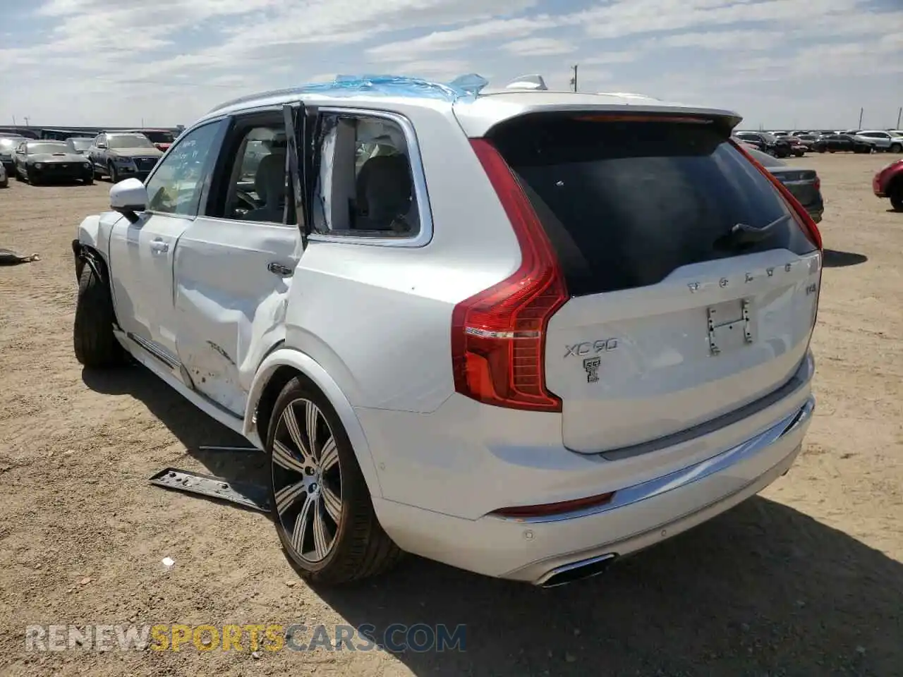 3 Photograph of a damaged car YV4A22PL5M1678072 VOLVO XC90 2021