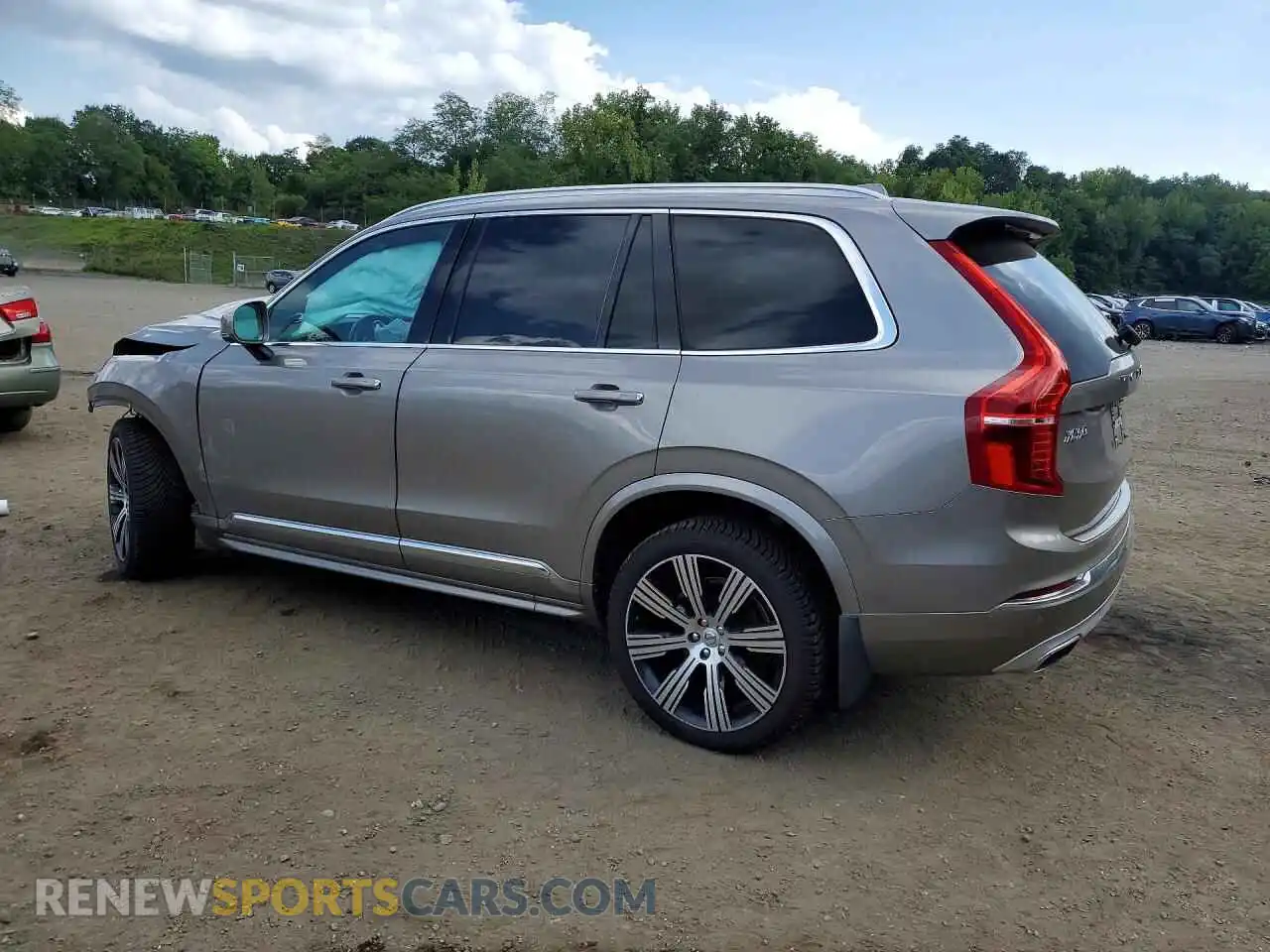 2 fotografías del automóvil dañado YV4A22PL7M1678042 VOLVO XC90 2021