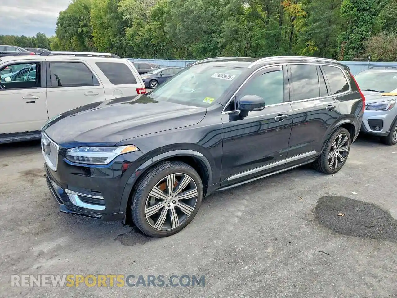 1 Фотография поврежденного автомобиля YV4A22PL8M1761768 VOLVO XC90 2021
