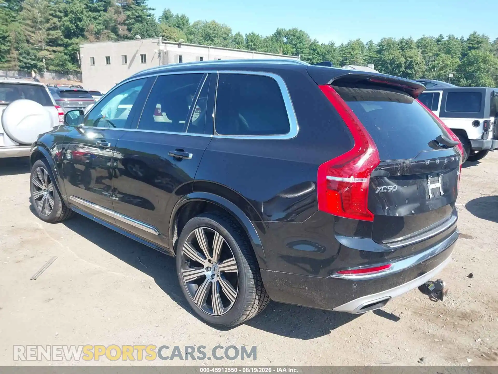 3 Photograph of a damaged car YV4A22PLXM1675751 VOLVO XC90 2021